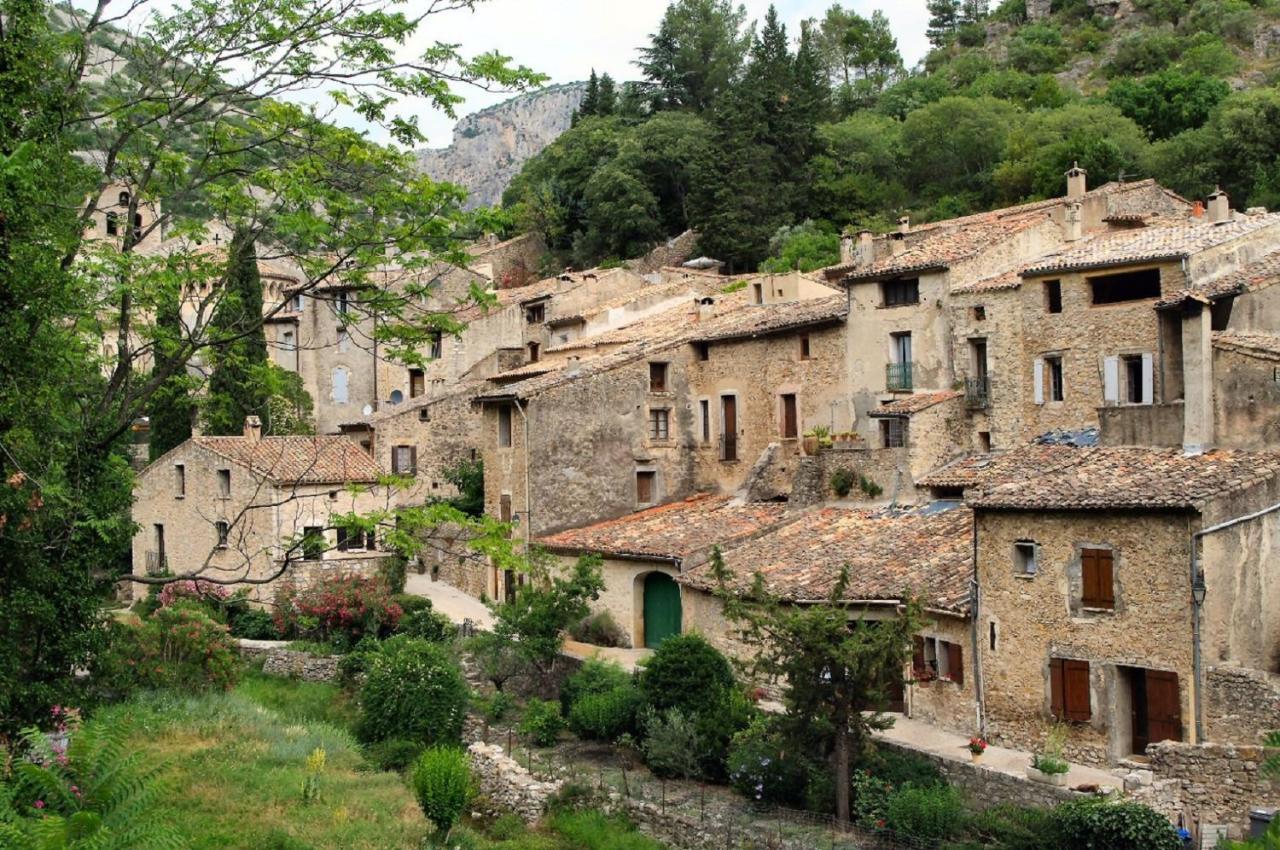 Saëns 5-T2 avec garage privé optionnel-Centre historique et plages à 16km ! Béziers Esterno foto