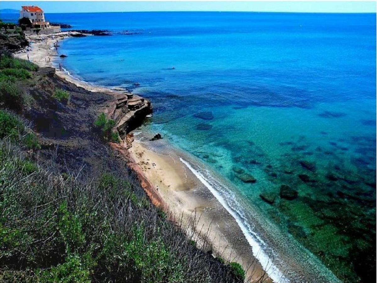 Saëns 5-T2 avec garage privé optionnel-Centre historique et plages à 16km ! Béziers Esterno foto